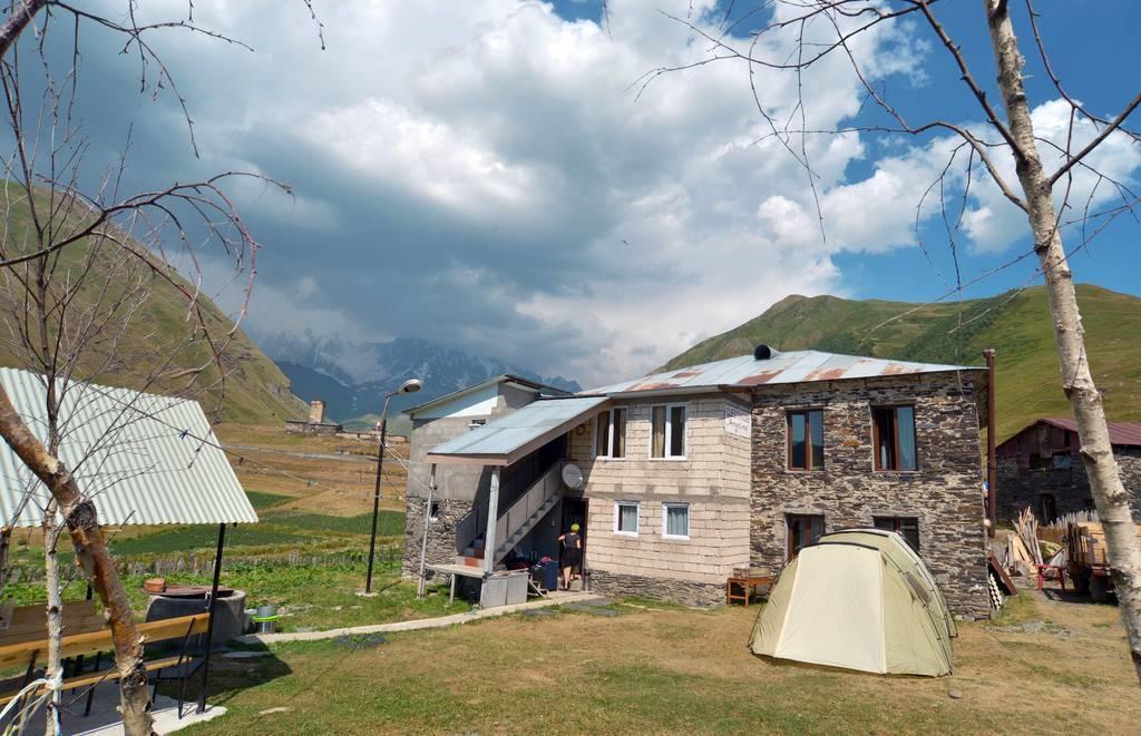 Guesthouse Angelina Ushguli Exterior foto